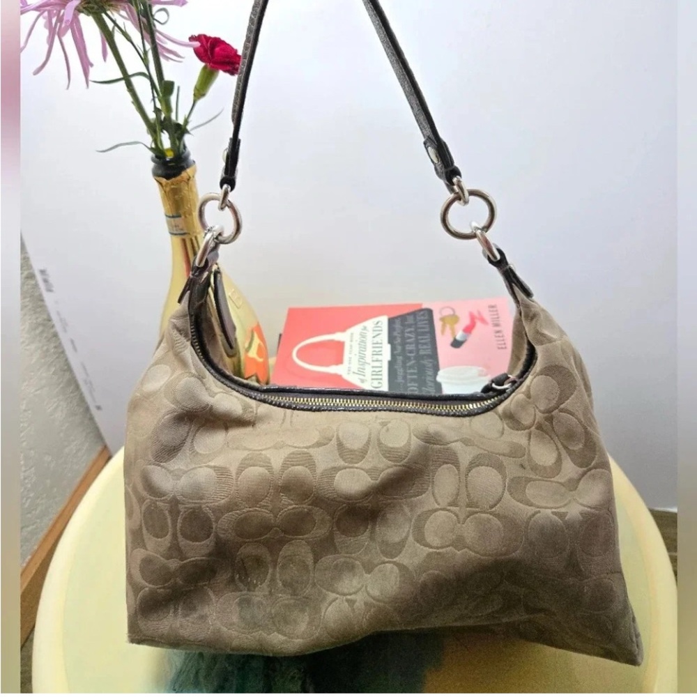 Coach Taupe and Dark Brown Shoulder Bag - Picture 4 of 6